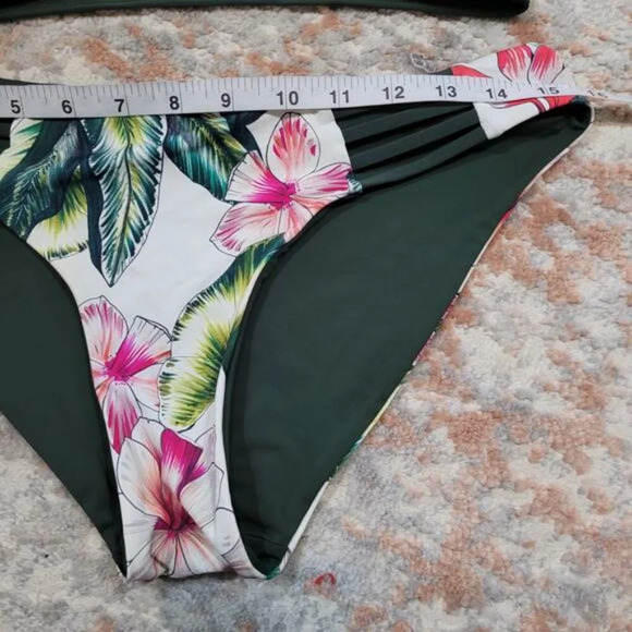 Tinibikini Tropical Green and Pink Floral‎ Bikini - Small / Medium - Picture 8 of 11